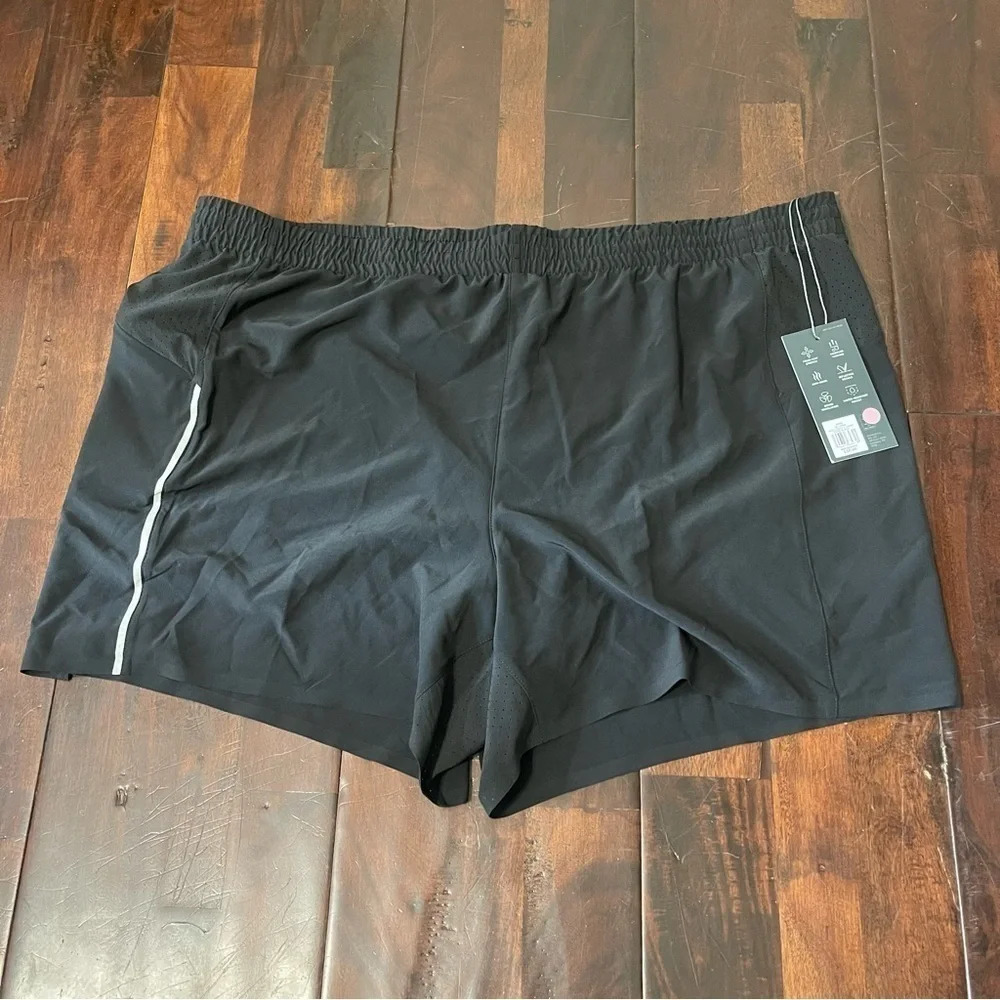 VRST Shorts Men’s 5" Accelerate Pure Black 2XL Relaxed Fit Mesh Liner NEW